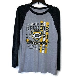 NFL team apparel youth GreenBay Packers long sleeve T-shirt size 14 16 XL